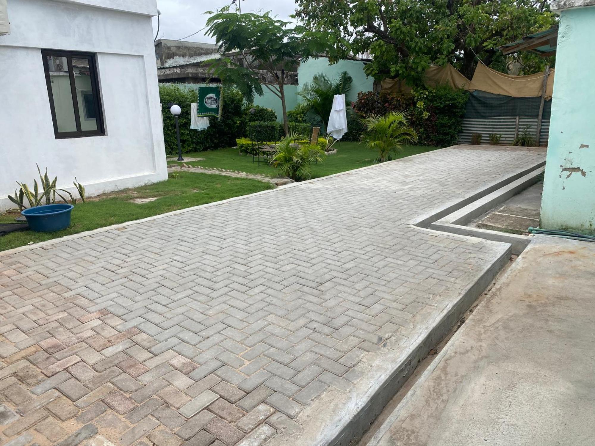 Aeropark Residencial Hostel Maputo Exterior photo