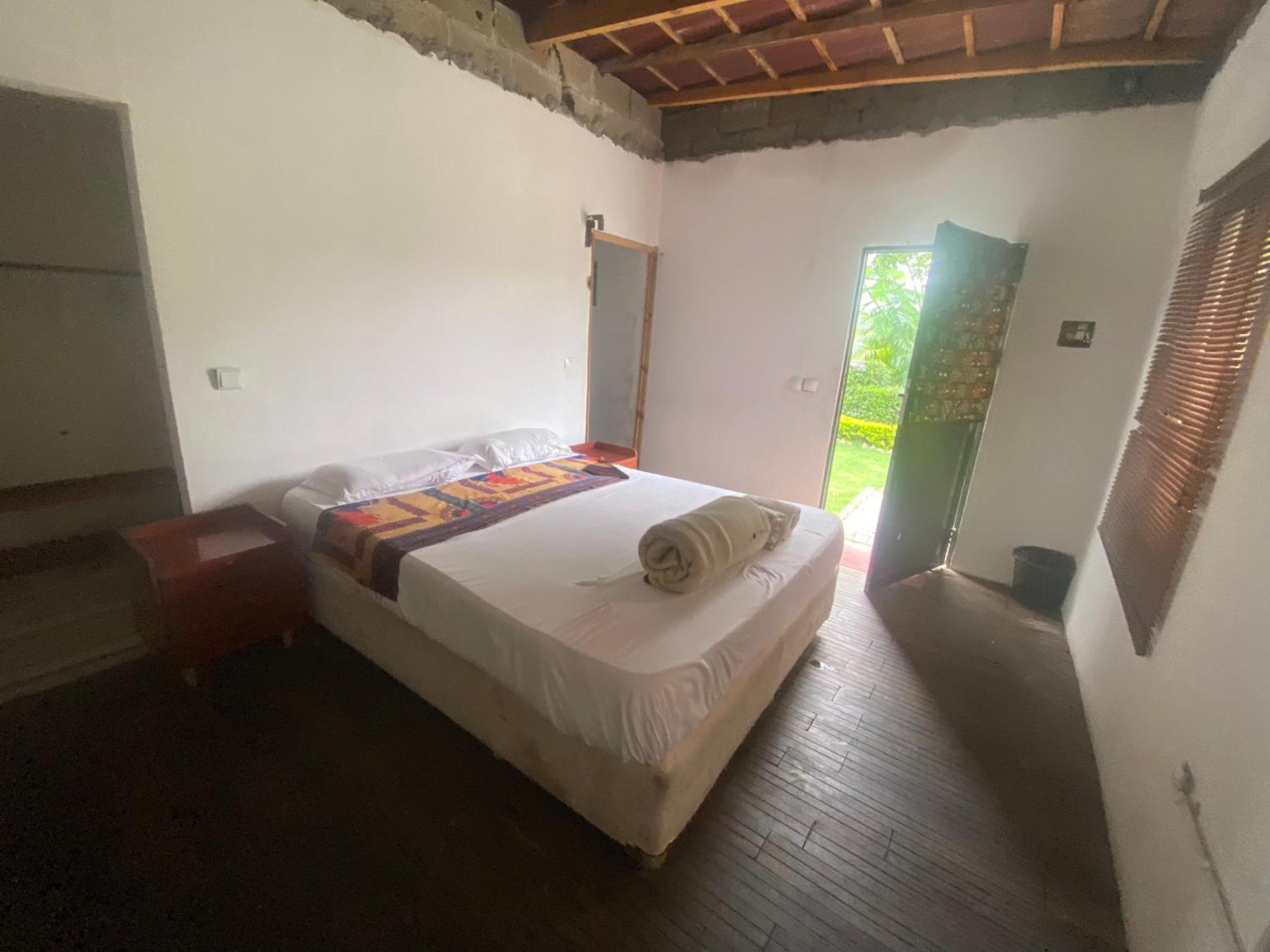 Aeropark Residencial Hostel Maputo Exterior photo